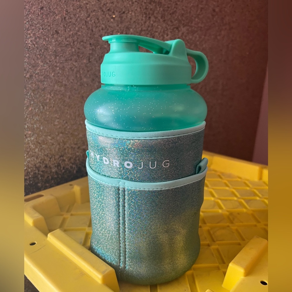 Hydrojug
